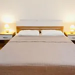 Dachgeschosswohnung Auf Zwei Etagen Mit Schoenem Meerblick By Interhome *
