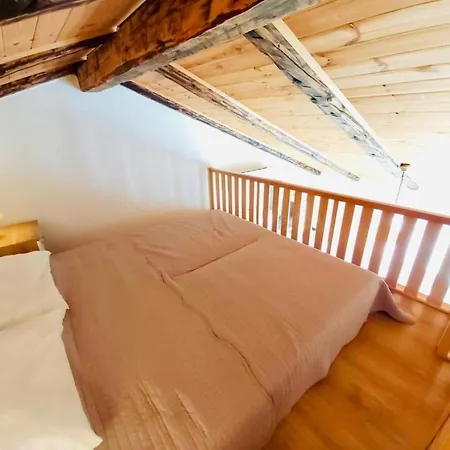 Dachgeschosswohnung Auf Zwei Etagen Mit Schoenem Meerblick By Interhome Apartment *
